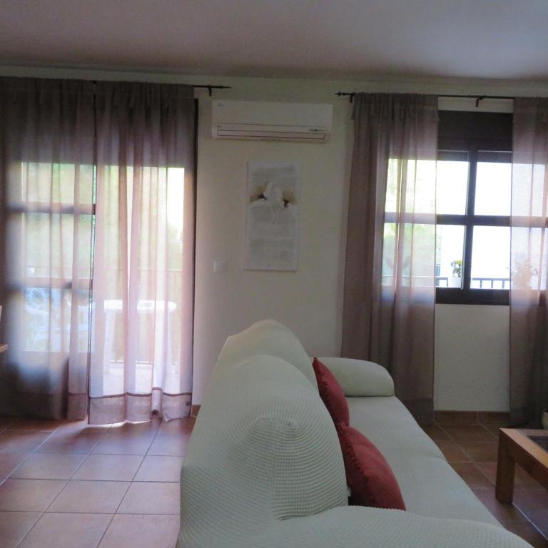 ALOJAMIENTO YOLANDA CAZORLA - Two-Bedroom House - 50