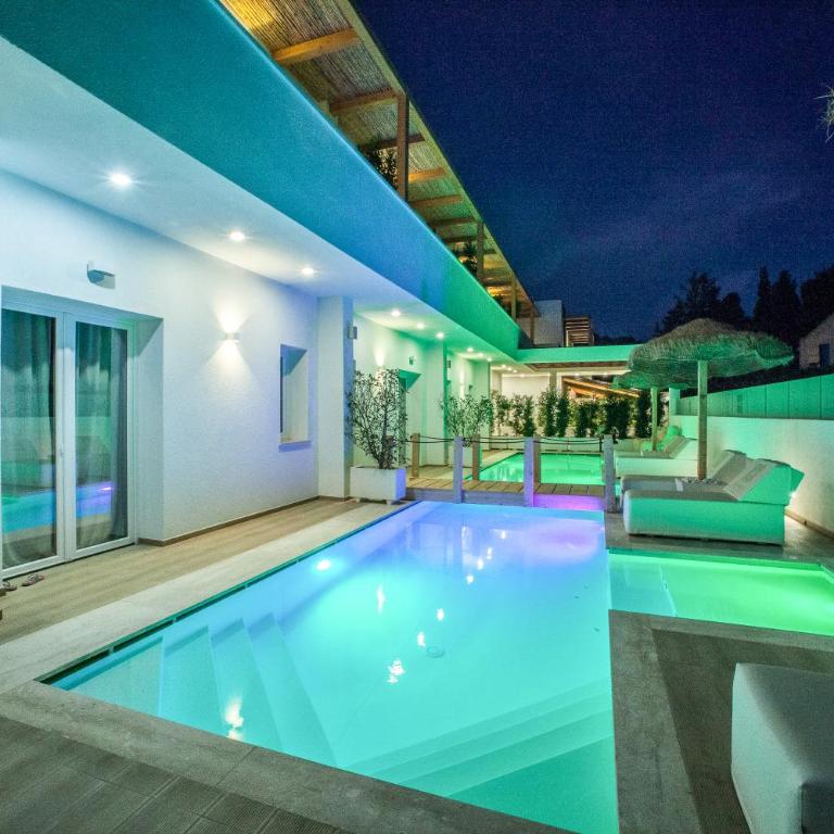 NOHA Lifestyle Hotel - Adults Only - Camera Deluxe Matrimoniale/Doppia con Letti Singoli con Accesso Piscina - 1