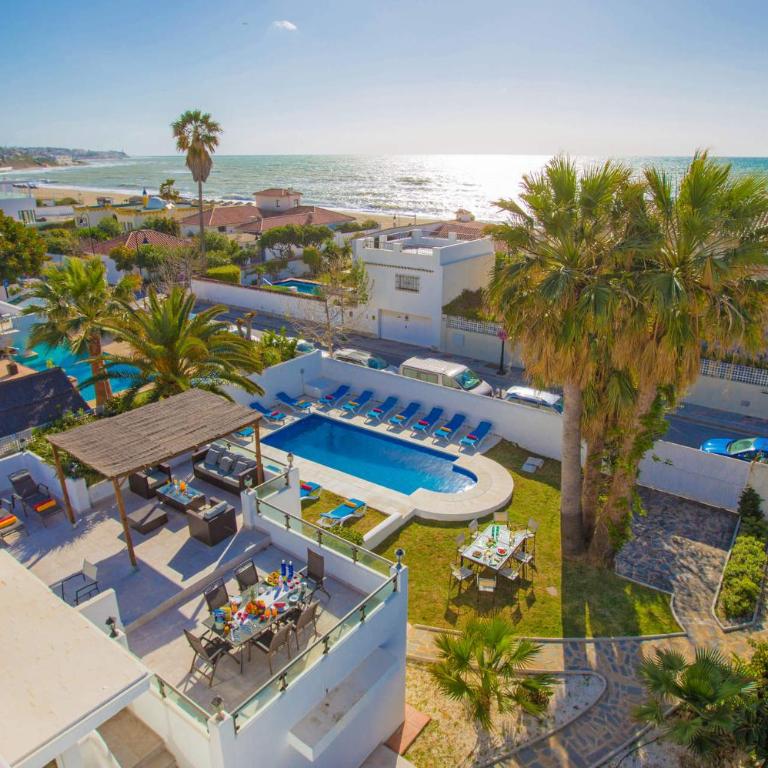 Villa Cala Beach by Villa Plus - Villa - 14
