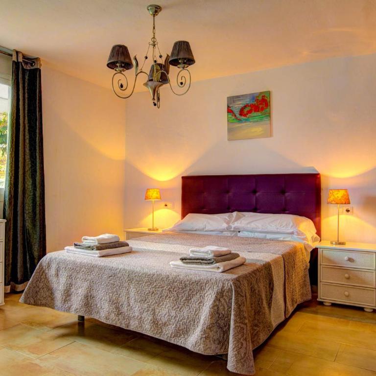 Villa Cala Beach by Villa Plus - Villa - 21