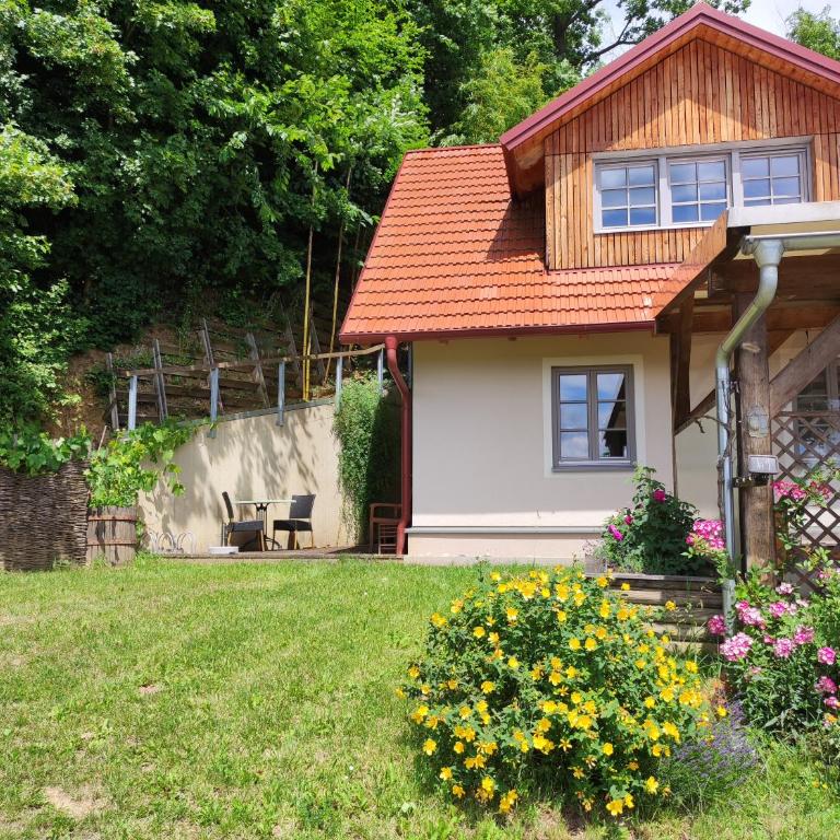 Ferienhaus am Himberg - Apartment mit 1 Schlafzimmer - 2