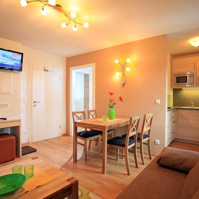 Appartements - Haus Sieberer - Apartment mit 1 Schlafzimmer und Dusche - 24