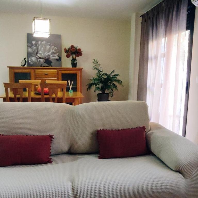 ALOJAMIENTO YOLANDA CAZORLA - Two-Bedroom House - 55