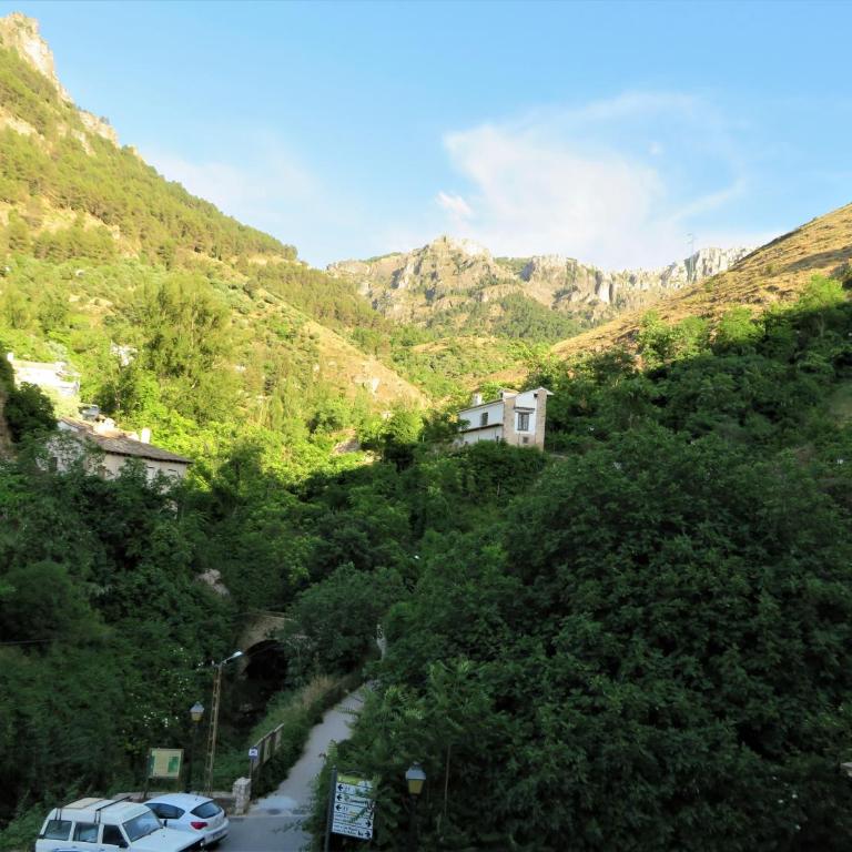 ALOJAMIENTO YOLANDA CAZORLA - Two-Bedroom House - 64