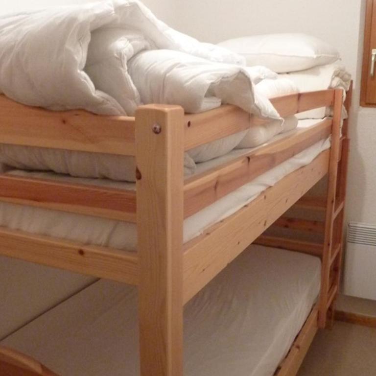 Location 3 pièces cabine - Animaux admis, parking - Au pied des pistes à St Jean d'Aulps - Appartement 2 Chambres - 7