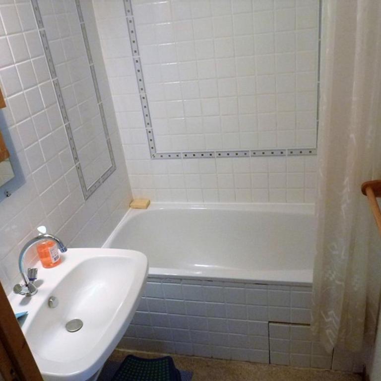 2 pièces à louer à St Jean d'Aulps, 100m des pistes - Appartement 1 Chambre - 8