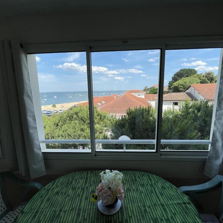 Bel appartement T2 à deux pas des plages, avec parking et garage - FR-1-474-212 - Appartement - 2