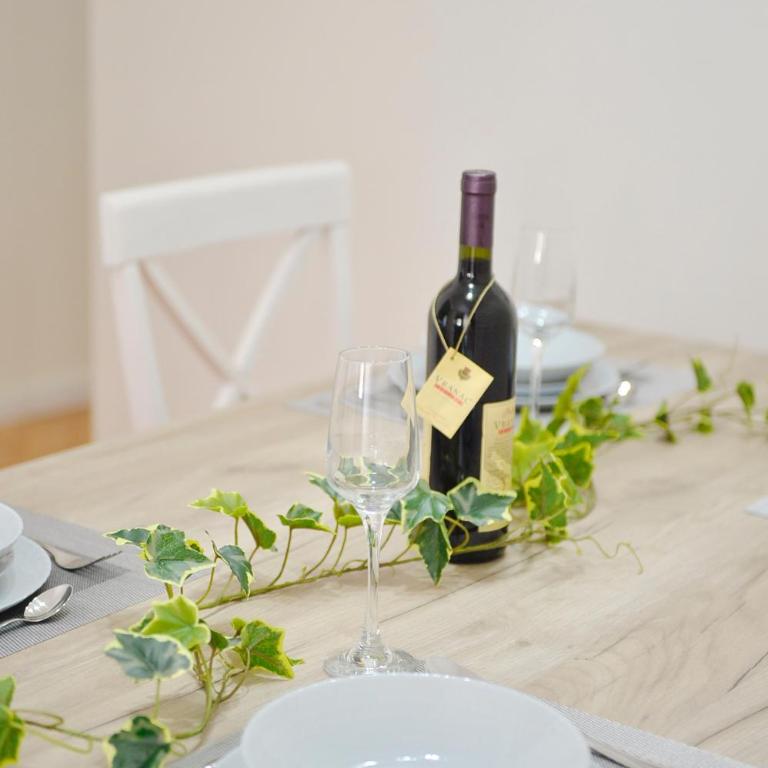 Unico apartman - Two-Bedroom Apartment - 2