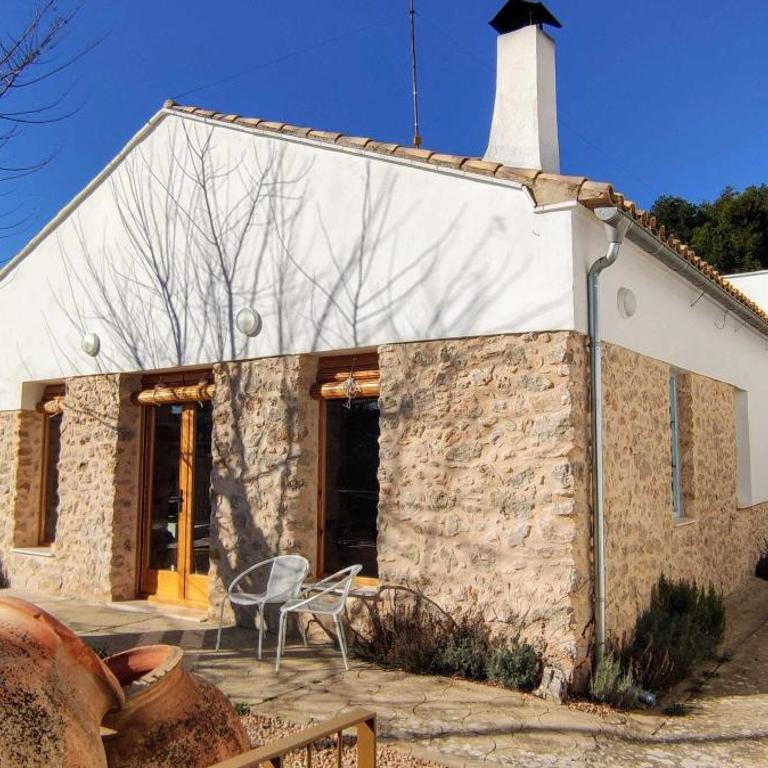 Villa Serrano, La casa rural de los mil suelos - Four-Bedroom House - 58