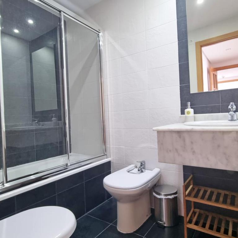 Skyline 9 Apartamento de 2 dormitorios soleado con terraza privada - Two-Bedroom Apartment - 13