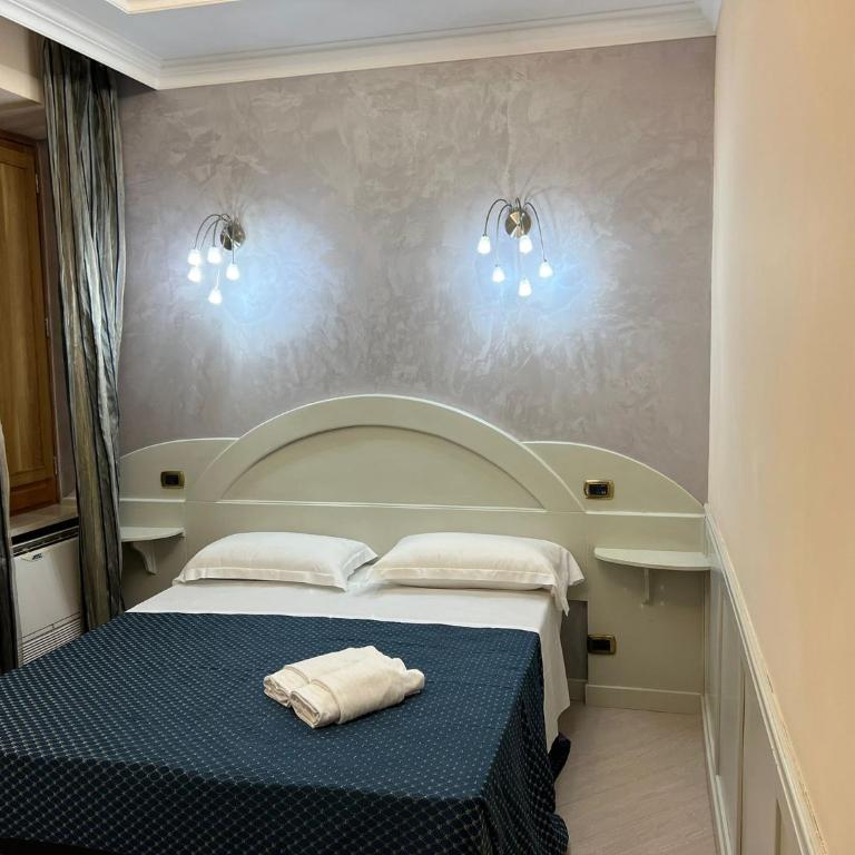 Casa di Stefano - Camera Budget Matrimoniale/Doppia con Letti Singoli - 5