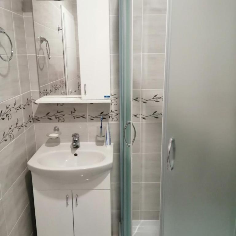 Relax - Apartman sa 1 Spavaćom Sobom - 10