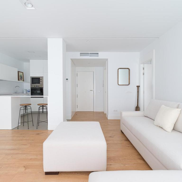 Luxury Bakus Canteras Beach - One-Bedroom Apartment with Partial Sea Views - 8