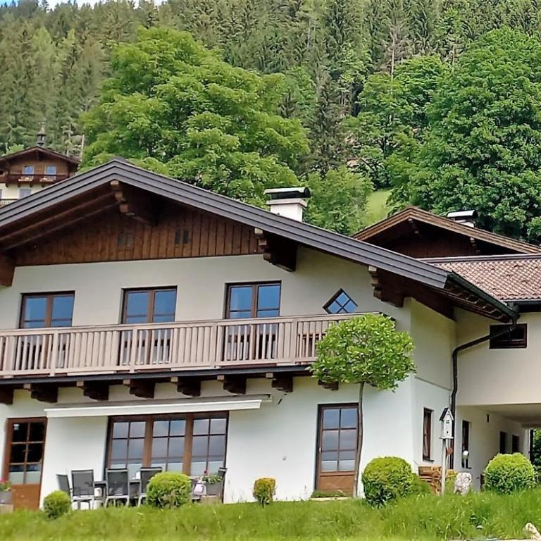 Appartement Thunhart Manfred & Doris - Two-Bedroom Apartment - 1