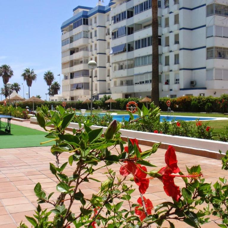 1ª Línea de Playa, 2 Dormitorios, plaza de garaje - Two-Bedroom Apartment - 10
