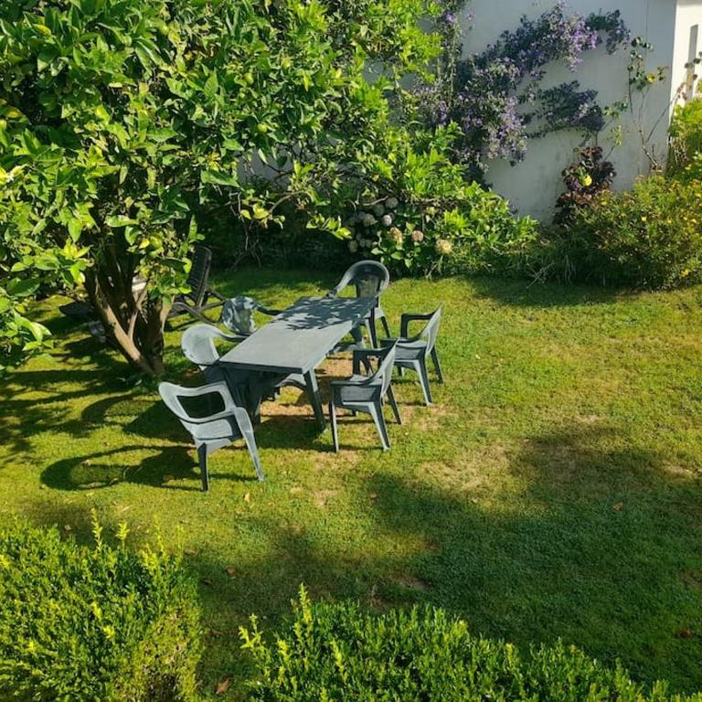 Casa con jardín a 200 metros Playa de Areas en Sanxenxo - Apartment - 11