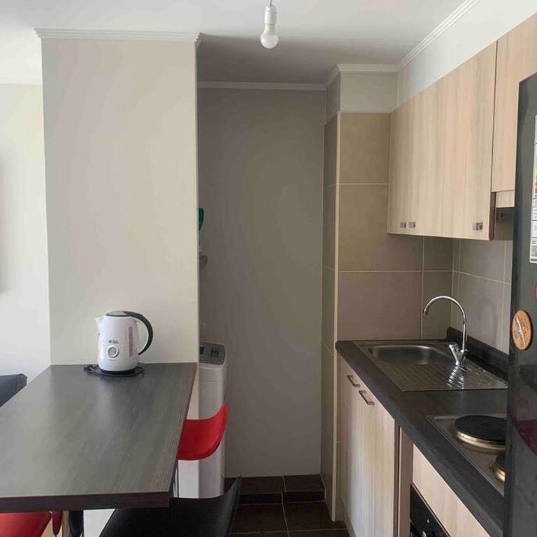 Depto full equipado con estacionamiento y piscina - Apartamento de 2 dormitorios - 23