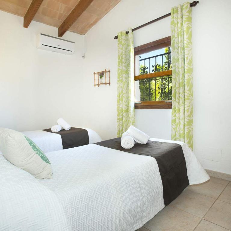 Villa Perez by Villa Plus - Villa - 15
