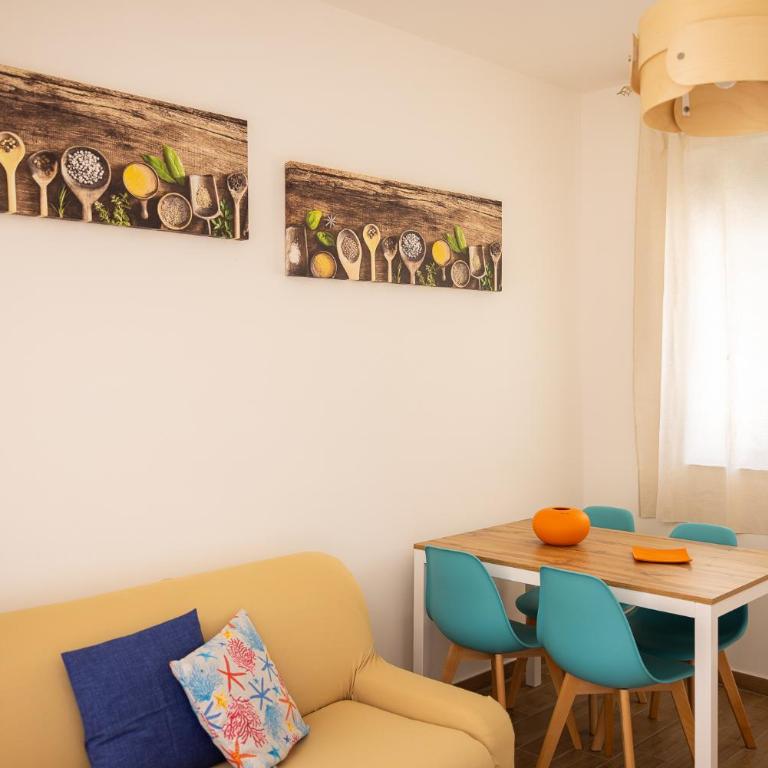 Leo House - Two-Bedroom House - 20