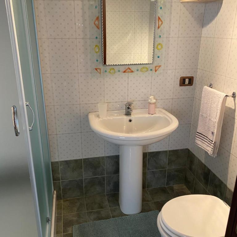 HELIOS House - Two-Bedroom House - 11