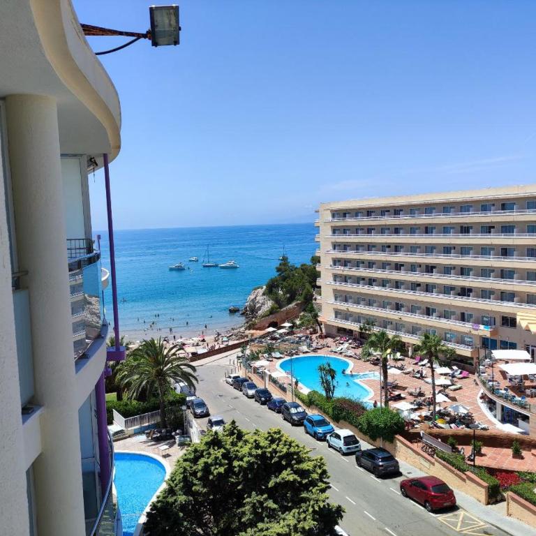 Cap Salou Sea View - One-Bedroom Apartment - 4