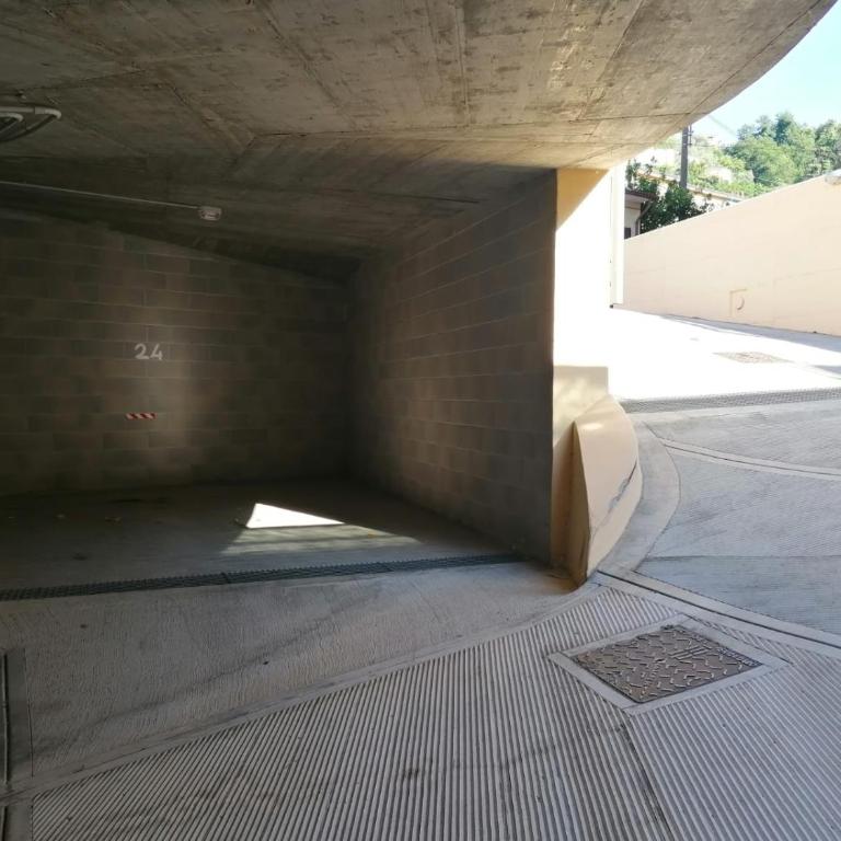 PERLA DEL GOLFO (con Box Auto) - Appartamento con 1 Camera da Letto - 40