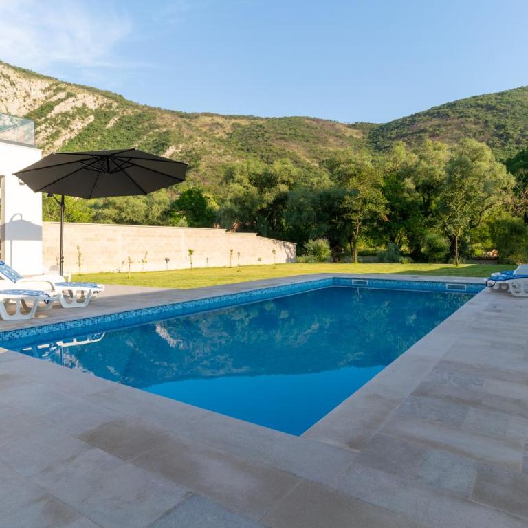 Bunica Spring Villa - Villa - 5
