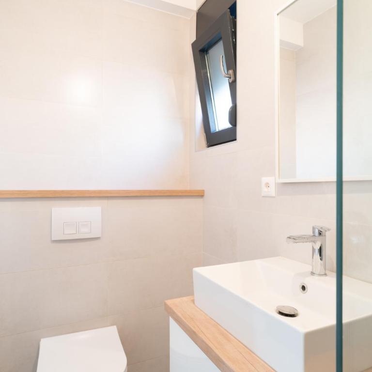 Bunica Spring Villa - Villa - 57