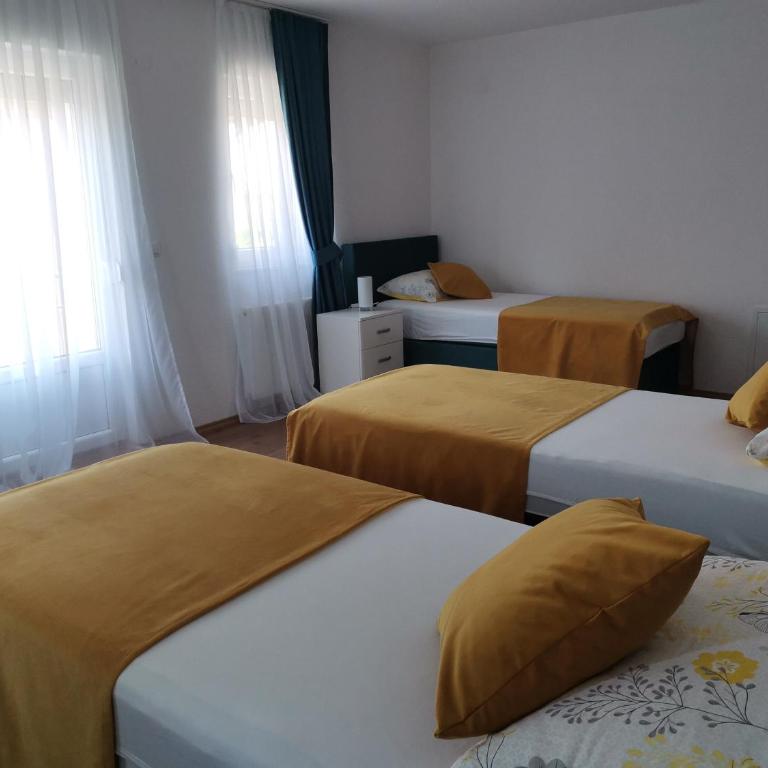 Apartman Sali - Two-Bedroom Apartment - 10
