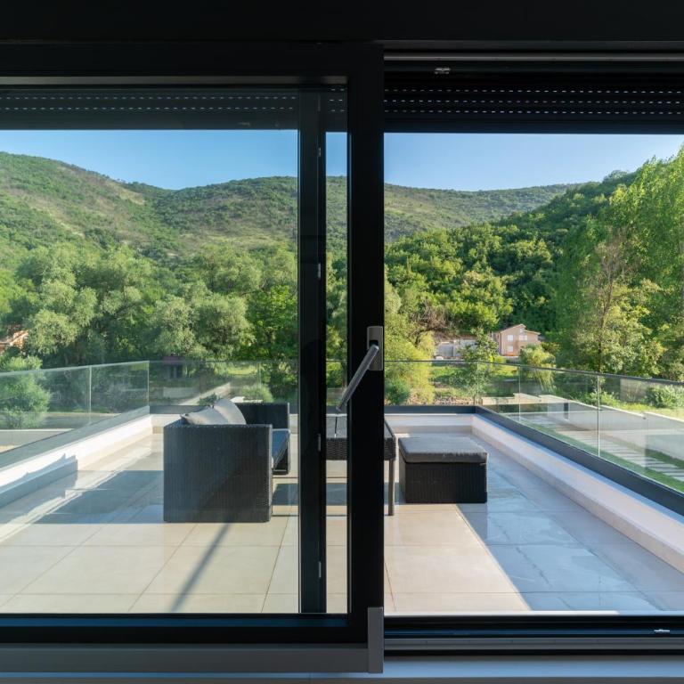 Bunica Spring Villa - Villa - 55