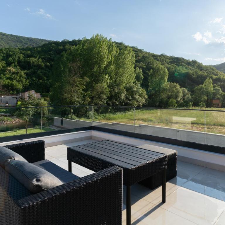 Bunica Spring Villa - Villa - 22