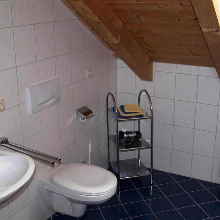 Amazing Apartment In Oberaudorf - Apartment mit 2 Schlafzimmern - 17