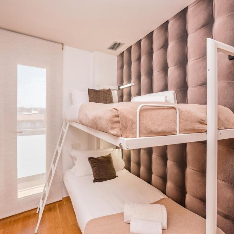 Sweett - Jardinets - Two-Bedroom Apartment - 12
