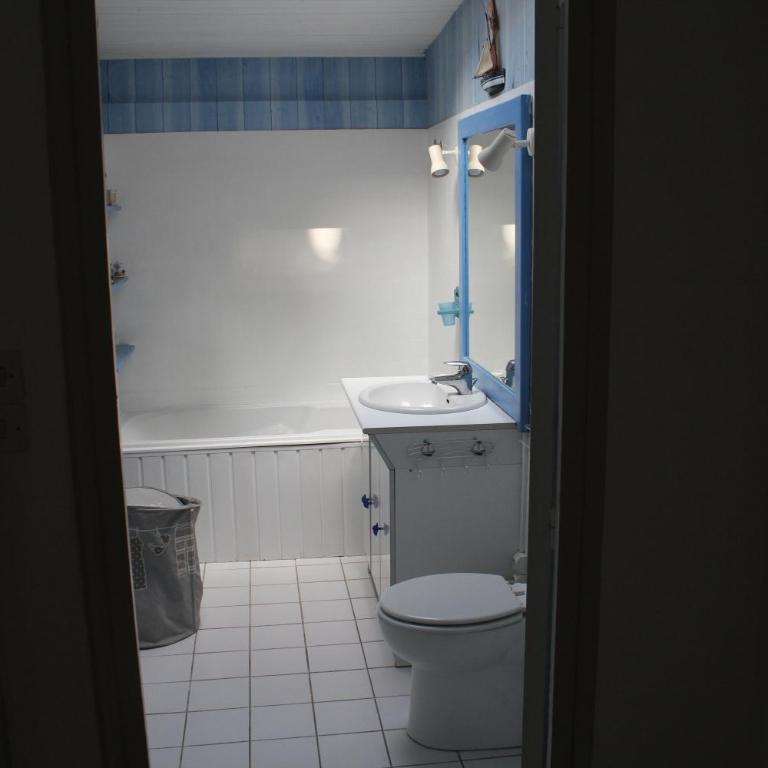 Chambres d'hôtes les Marronniers - Chambre Lits Jumeaux avec Salle de Bains - 4