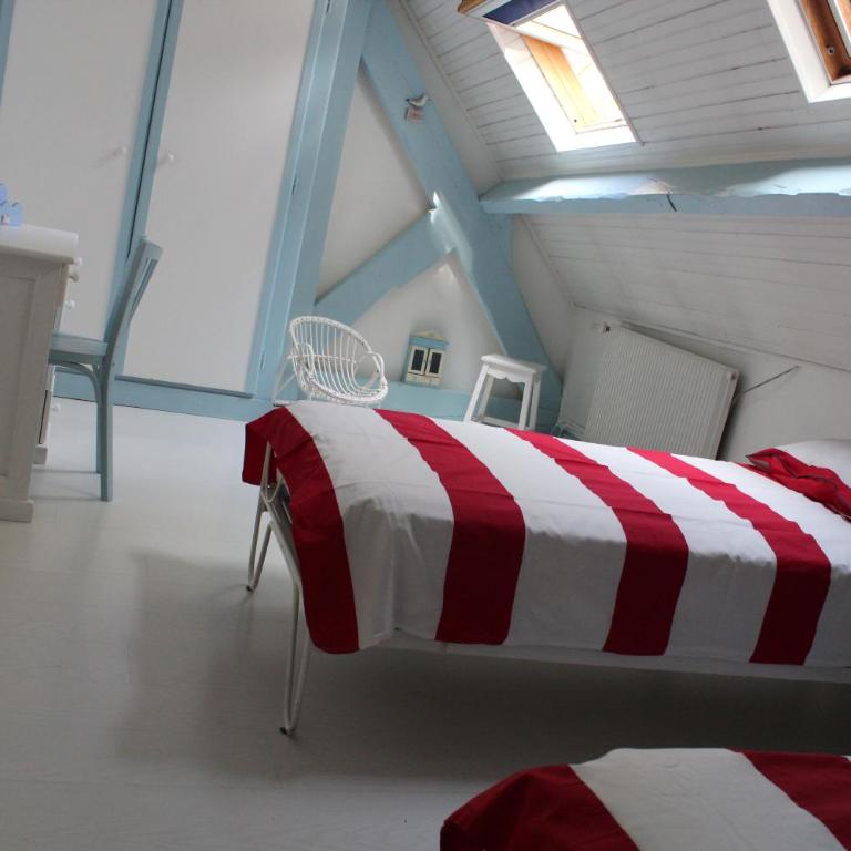 Chambres d'hôtes les Marronniers - Chambre Lits Jumeaux avec Salle de Bains - 2