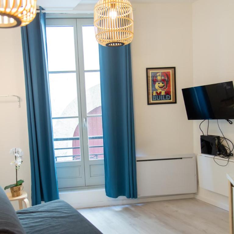 Le PETIT AVIGNONNAIS - COCOON - INTRAMUROS - CENTER - Standard Apartment - 11