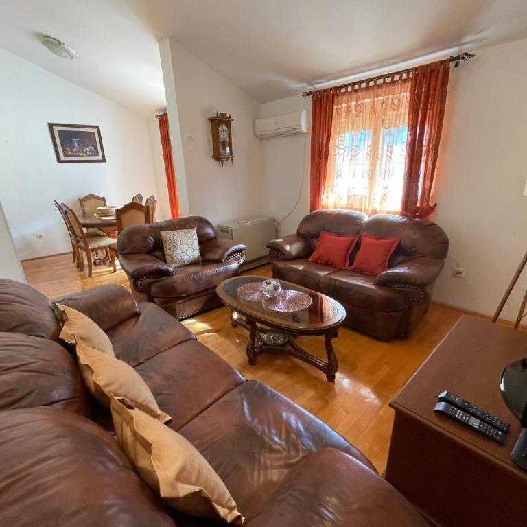 Aquarium Apartment Kotor - Two-Bedroom Apartment - 5
