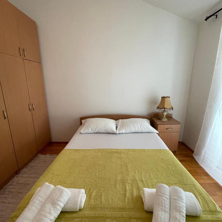 Aquarium Apartment Kotor - Two-Bedroom Apartment - 16