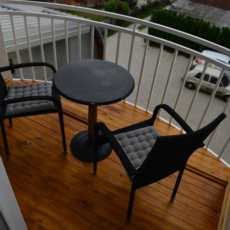 Hety - Three-Bedroom Apartment - 3