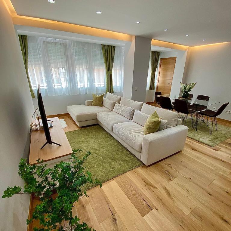 Apartamentos Prestige Málaga - Suite I - Apartamento de 3 dormitorios - 4