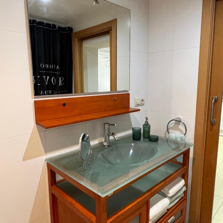 APARTAMENT A LA VORA DEL MAR - Two-Bedroom Apartment - 18