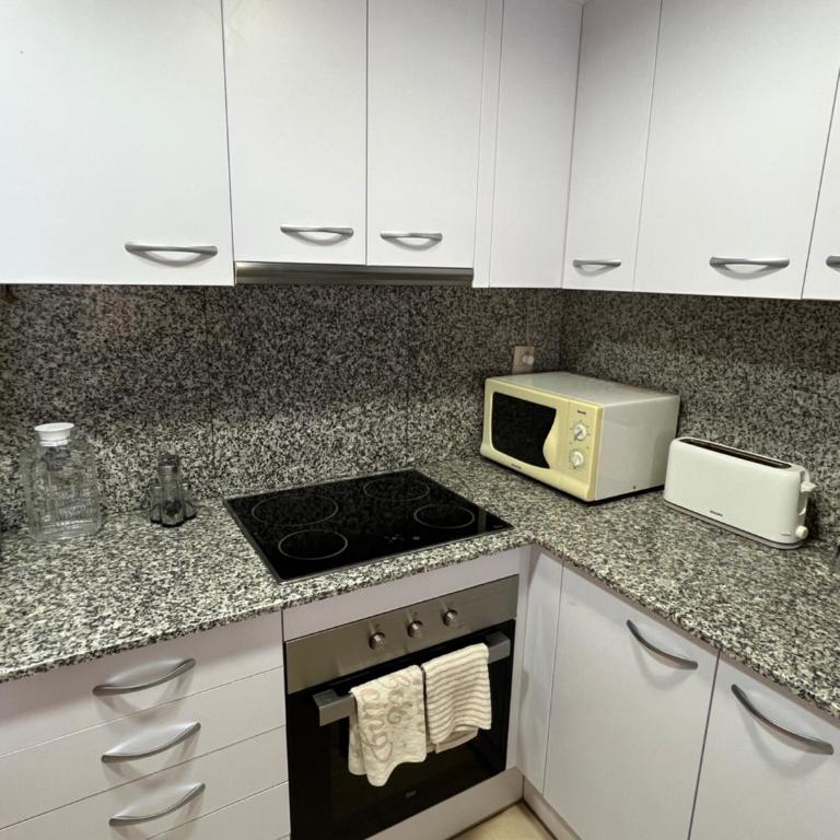 APARTAMENT A LA VORA DEL MAR - Two-Bedroom Apartment - 39