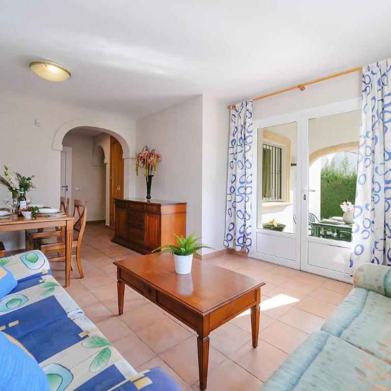 Villa Trufa by Villa Plus - Villa - 4