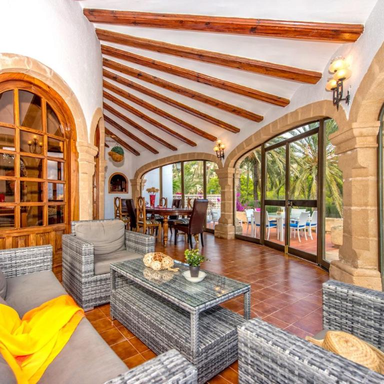 Villa Cau by Villa Plus - Villa - 9