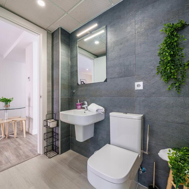 Malaga Old Town Pool & Parking - Apartamento Dúplex - 18