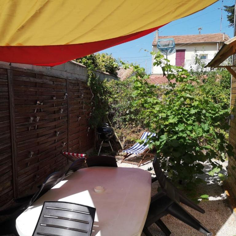Le Petit Chalet de Nîmes Shantay Youstay - Appartamento con 1 Camera da Letto - 25