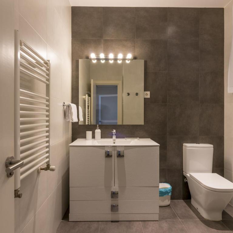 Ibarrola Apartment by People Rentals - Apartment - 21