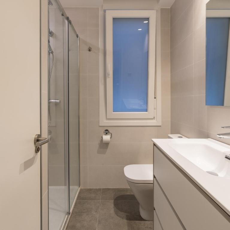 Ibarrola Apartment by People Rentals - Apartment - 17