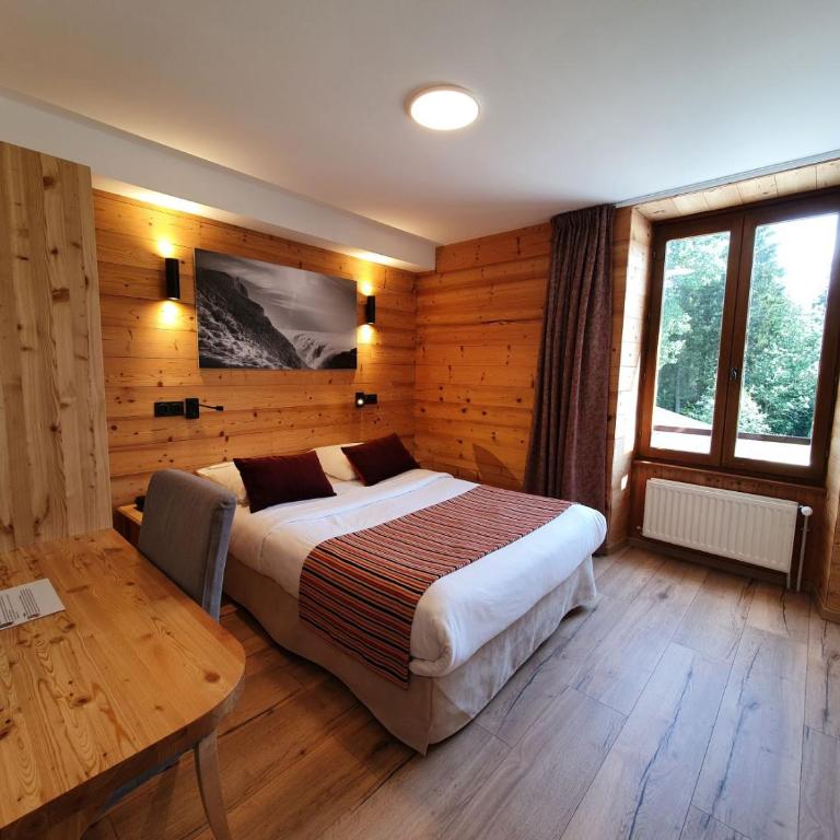Auberge De La Croix Perrin - Chambre Double Deluxe - 6