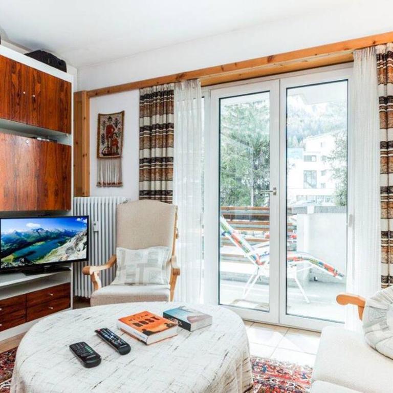 Direkt am See - Aussicht - Balkon - TG-Stellplatz - Apartamento de 1 dormitorio - 1